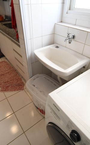 Apartamento à venda com 81m², 3 quartos e 2 vagasÁrea de Serviço
