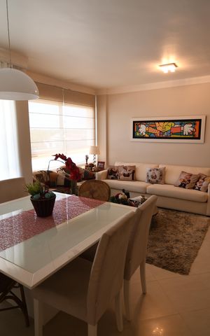 Apartamento à venda com 81m², 3 quartos e 2 vagasÁrea comumSala