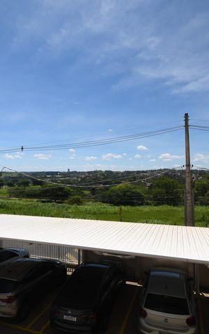 Apartamento à venda com 81m², 3 quartos e 2 vagasSala - Vista