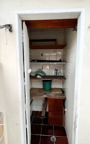 Casa à venda com 80m², 3 quartos e 2 vagasDespensa