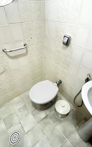 Casa à venda com 80m², 3 quartos e 2 vagasBanheiro