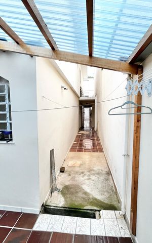 Casa à venda com 80m², 3 quartos e 2 vagasQuintal