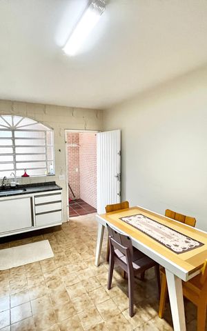 Casa à venda com 80m², 3 quartos e 2 vagasCozinha