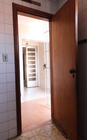 Casa para alugar com 285m², 3 quartos e 6 vagasQuarto de Serviço