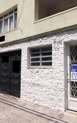 Casa para alugar com 285m², 3 quartos e 6 vagasFachada