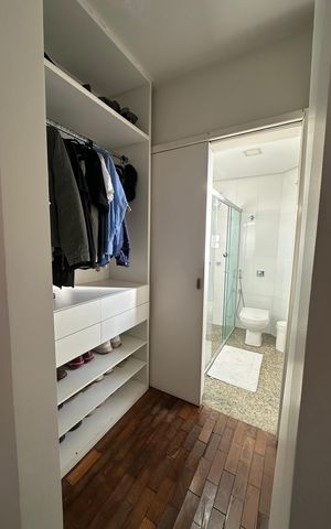 Apartamento à venda com 294m², 4 quartos e 2 vagas