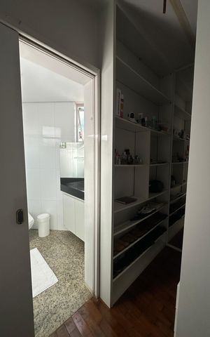 Apartamento à venda com 294m², 4 quartos e 2 vagas