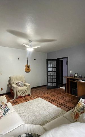 Casa para alugar com 450m², 4 quartos e 7 vagas
