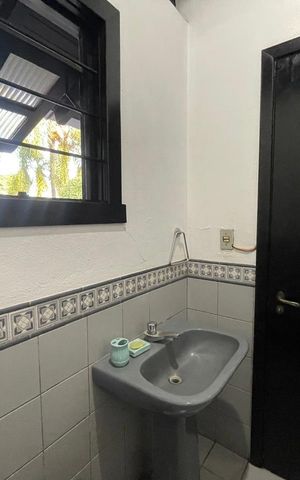 Casa para alugar com 450m², 4 quartos e 7 vagas
