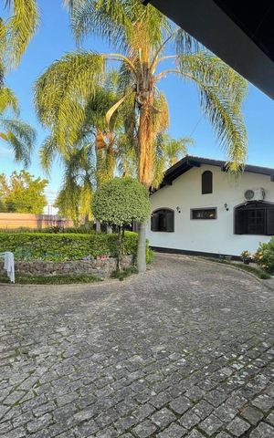 Casa para alugar com 450m², 4 quartos e 7 vagas