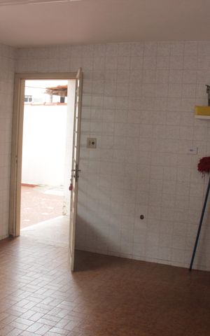 Casa para alugar com 252m², 4 quartos e 3 vagasÁrea de Serviço
