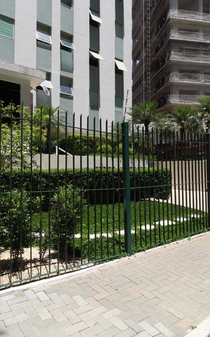 Apartamento à venda com 90m², 2 quartos e 1 vagaFachada e Portaria