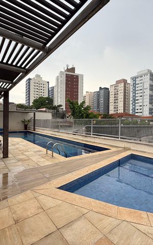 Apartamento à venda com 55m², 2 quartos e 1 vaga Apartamento à venda com 55m², 2 quartos e 1 vagaÁrea comum - Piscina