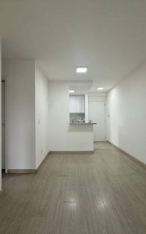 Apartamento à venda com 55m², 2 quartos e 1 vaga Apartamento à venda com 55m², 2 quartos e 1 vagaSala