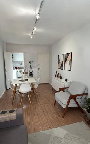 Apartamento à venda com 65m², 2 quartos e 1 vagaSala