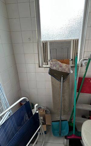 Apartamento à venda com 65m², 2 quartos e 1 vagaBanheiro de serviço