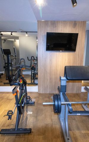 Apartamento à venda com 54m², 2 quartos e 1 vaga Apartamento à venda com 54m², 2 quartos e 1 vagaÁrea comum - Academia