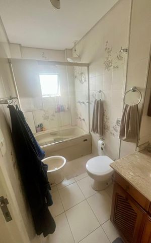 Apartamento à venda com 209m², 3 quartos e 1 vaga