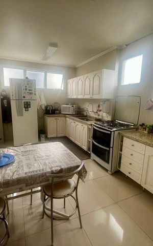 Apartamento à venda com 209m², 3 quartos e 1 vaga
