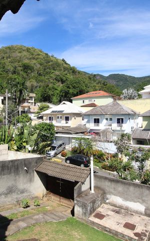 Casa de condomínio à venda com 206m², 4 quartos e 3 vagasQuarto 2 - Vista