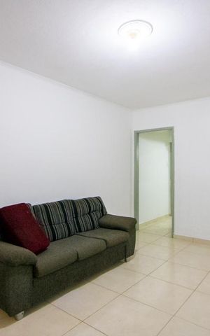 Casa à venda com 128m², 3 quartos e 2 vagas Casa à venda com 128m², 3 quartos e 2 vagasSala