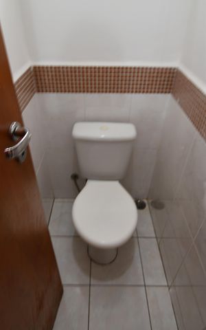 Casa à venda com 190m², 3 quartos e 2 vagasLavabo