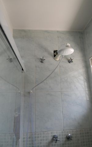 Casa à venda com 190m², 3 quartos e 2 vagasBanheiro Suíte