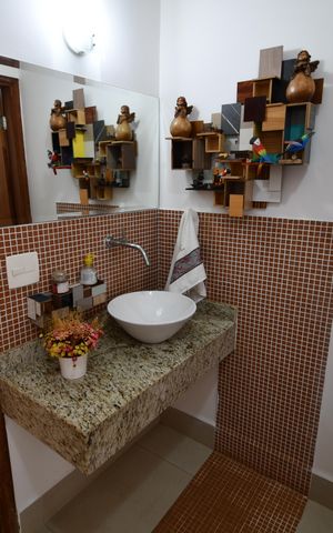Casa à venda com 190m², 3 quartos e 2 vagasLavabo