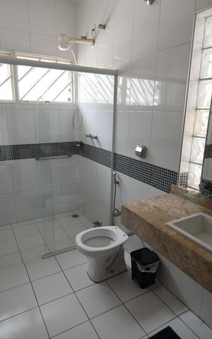 Casa à venda com 190m², 3 quartos e 2 vagasBanheiro Social