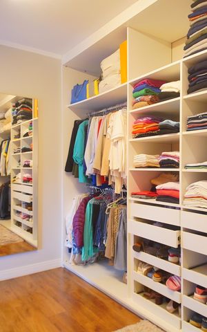 Casa à venda com 292m², 4 quartos e 4 vagasCloset da suíte