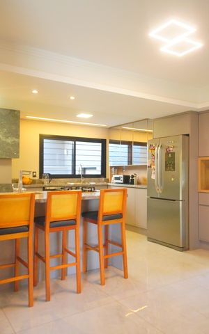 Casa à venda com 292m², 4 quartos e 4 vagasCozinha