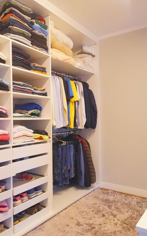 Casa à venda com 292m², 4 quartos e 4 vagasCloset da suíte
