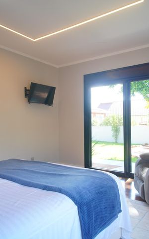 Casa à venda com 292m², 4 quartos e 4 vagasSuíte