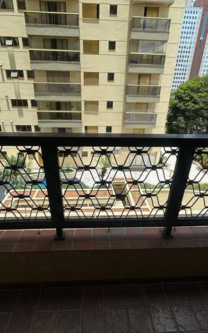 Apartamento à venda com 164m², 3 quartos e 2 vagasVaranda