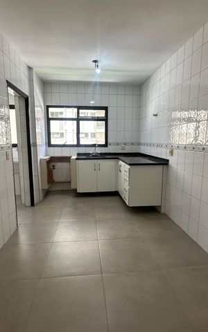 Apartamento à venda com 164m², 3 quartos e 2 vagasCozinha
