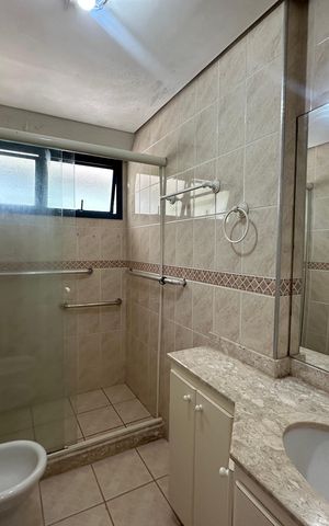 Apartamento à venda com 164m², 3 quartos e 2 vagasBanheiro Social