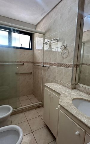 Apartamento à venda com 164m², 3 quartos e 2 vagasBanheiro Social