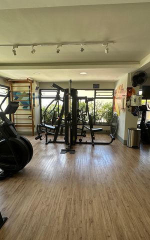 Apartamento à venda com 164m², 3 quartos e 2 vagasÁrea comum - Academia