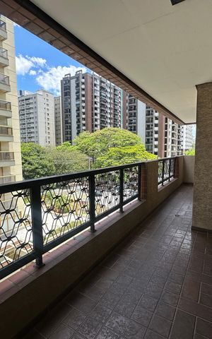 Apartamento à venda com 164m², 3 quartos e 2 vagasVaranda da Sala