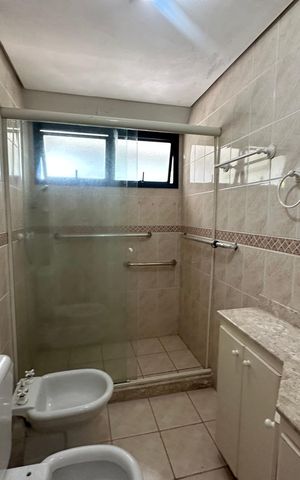 Apartamento à venda com 164m², 3 quartos e 2 vagasBanheiro Social