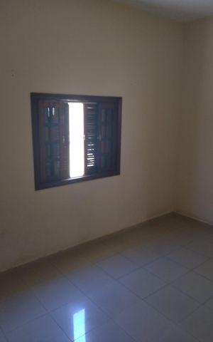 Casa à venda com 292m², 2 quartos e 2 vagas