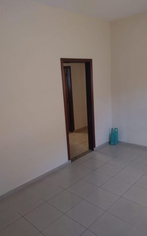 Casa à venda com 292m², 2 quartos e 2 vagas