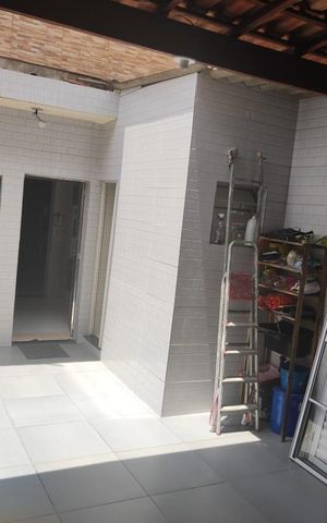 Casa à venda com 180m², 2 quartos e 1 vaga