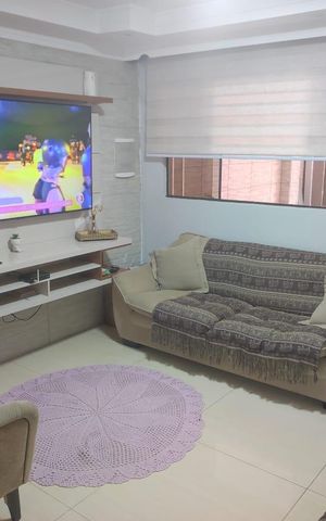 Casa à venda com 180m², 2 quartos e 1 vaga