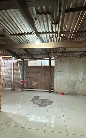 Casa para alugar com 200m², 1 quarto e 3 vagas Casa para alugar com 200m², 1 quarto e 3 vagasGaragem