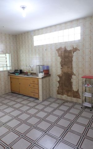 Casa à venda com 350m², 5 quartos e 3 vagasCozinha
