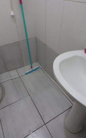Casa à venda com 350m², 5 quartos e 3 vagasBanheiro 2