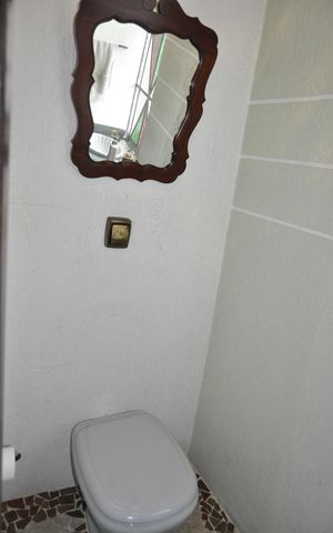 Casa à venda com 326m², 6 quartos e 3 vagasLavabo