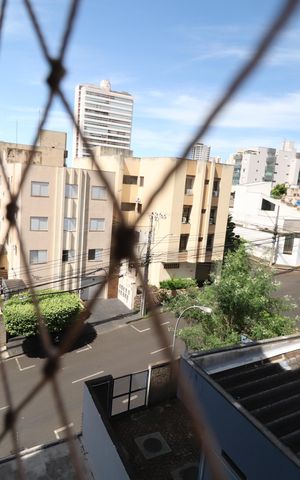 Apartamento para alugar com 52m², 2 quartos e 1 vagaPlaquinha