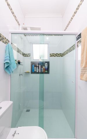 Casa para alugar com 100m², 3 quartos e 3 vagasBanheiro da Suíte